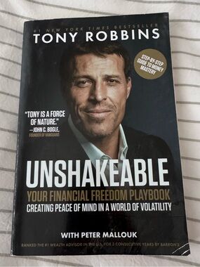 Tony Robbins "Unshakeable" Paperback Book